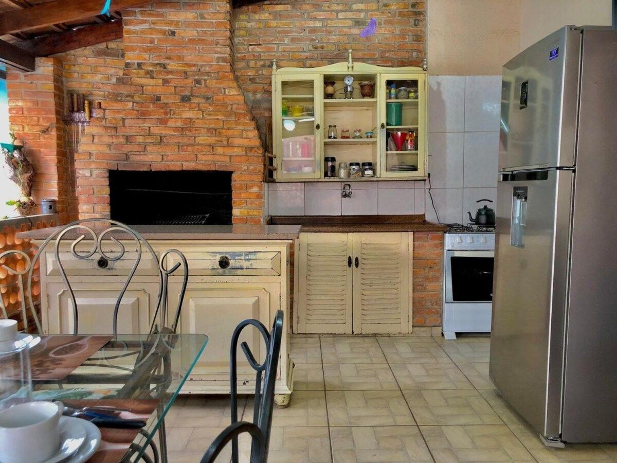 Casa Com Piscina Proximo Atrativos/ Wifi/ Garagem Villa Foz do Iguaçu Buitenkant foto